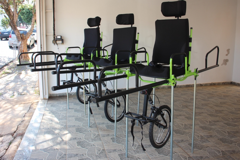 Noticia pessoas-com-deficiencia-ganham-acesso-a-cadeiras-adaptadas-para-trilhas-em