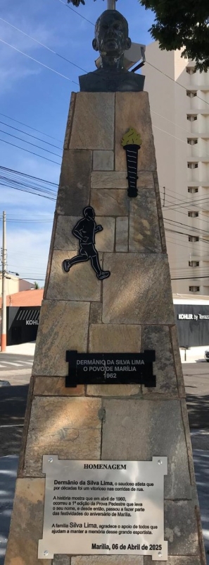 Turismo monumento-a-dermanio-silva-lima